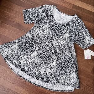 LuLaRoe Perfect Tee -Monochrome Abstract